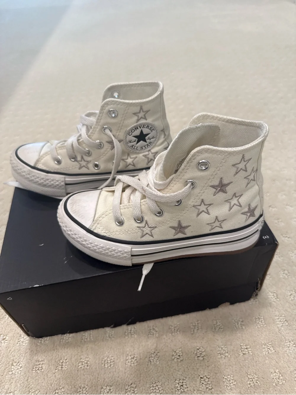 Converse adorable chuck